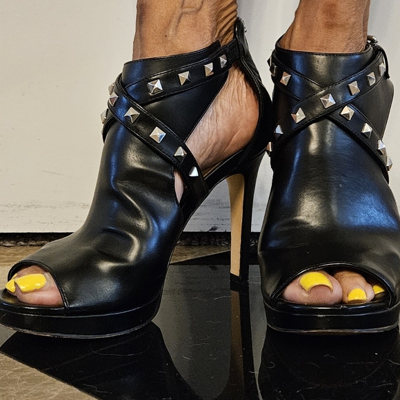 Marc Fisher Peep Toe Black Studded High Heels - Picture 5 of 7